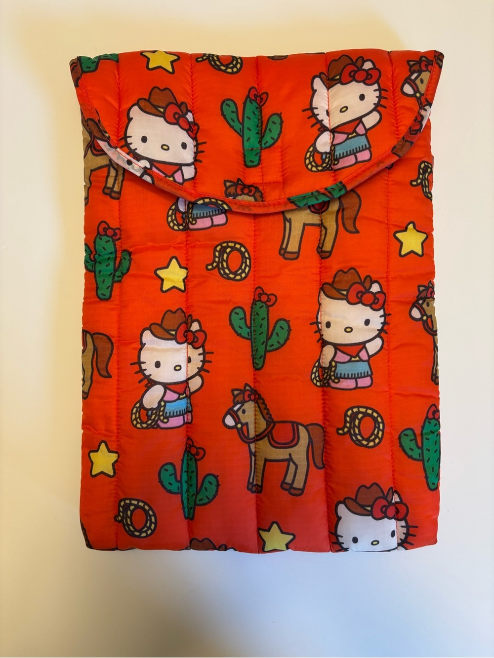 BAGGU Hello Kitty Puffy Laptop Sleeve 16"